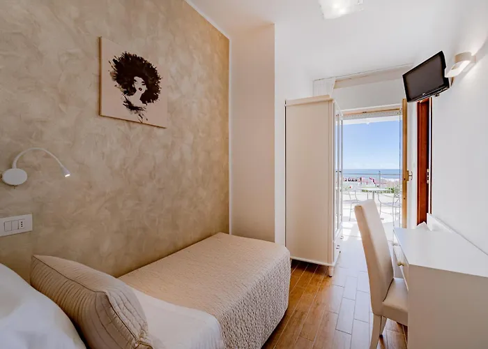 Hotel Soraya - Sawasdee With & Parking 3*