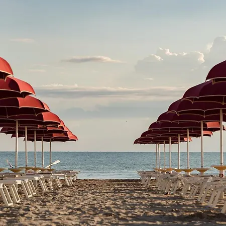 Soraya - Sawasdee With & Parking 3* Riccione