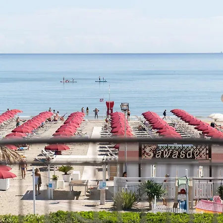 Soraya - Sawasdee With Beach, Restaurant & Parking Hotel 3*