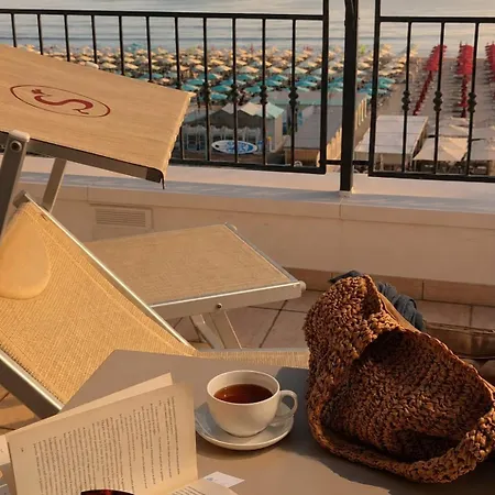 Soraya - Sawasdee With Beach, Restaurant & Parking 3*