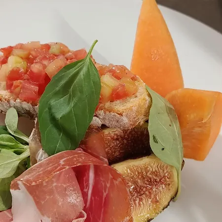 ホテル Soraya - Sawasdee With Beach, Restaurant & Parking リッチョーネ